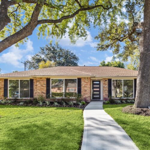 03-Walnut Bend Ln 2306 IMG 02z